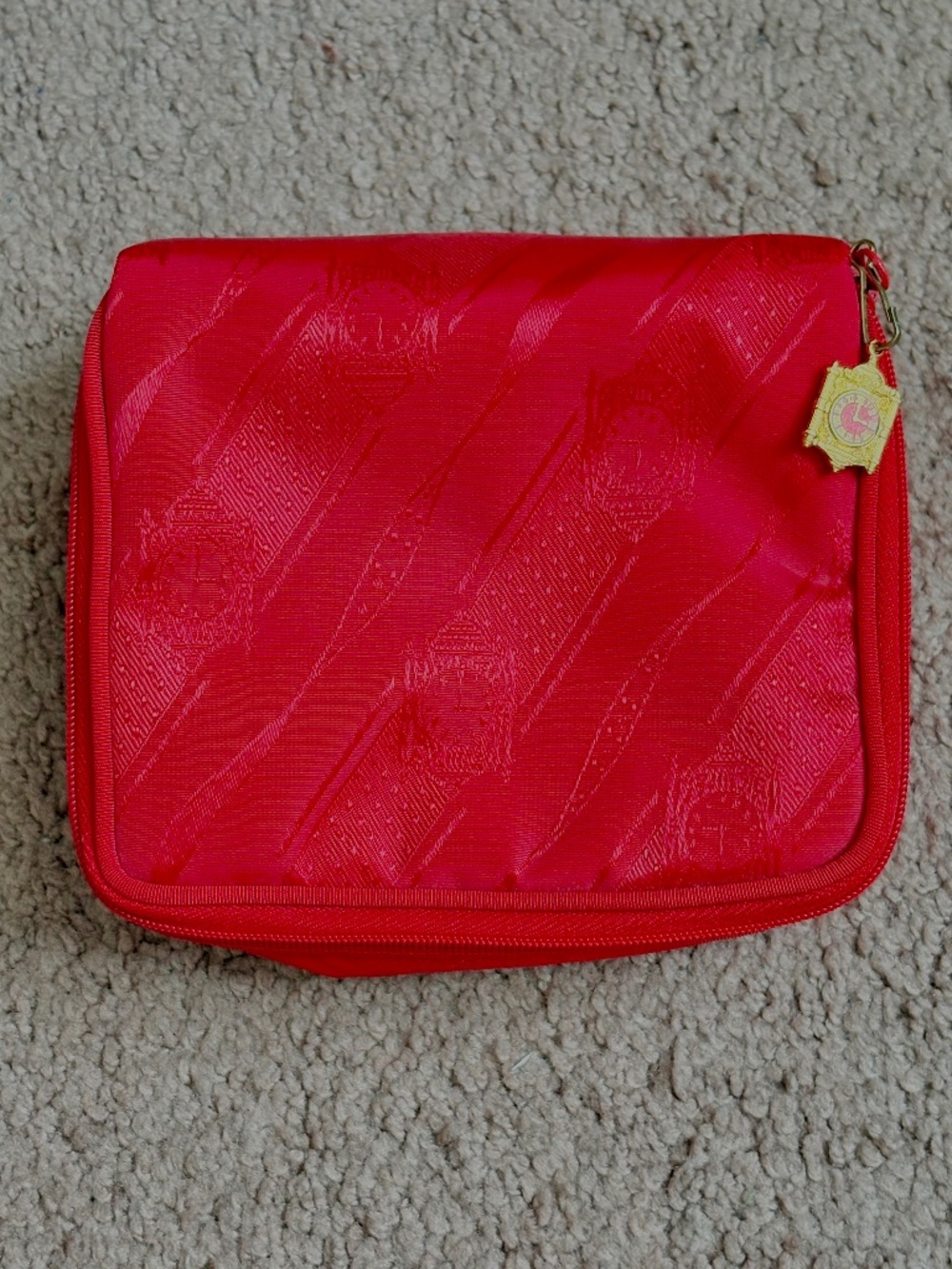 Marshall Fields Red Fabric Velvet Interior Makeup Bag Pouch Clock Zip Closure